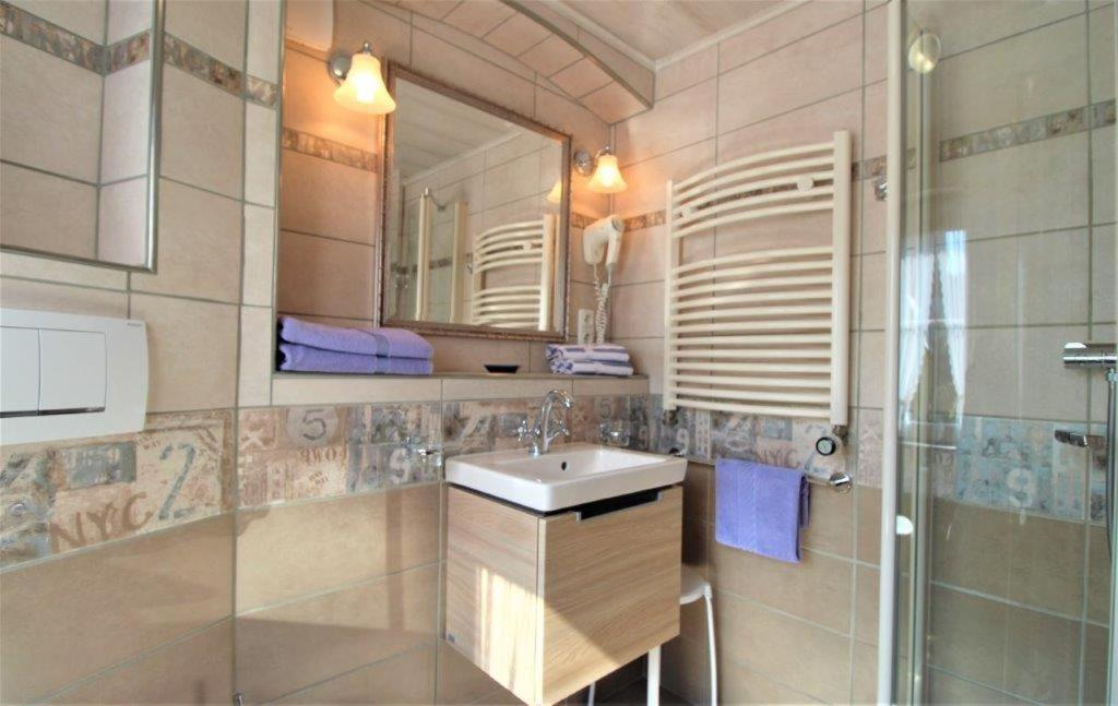 Apartment Appartement's - Haus Karola